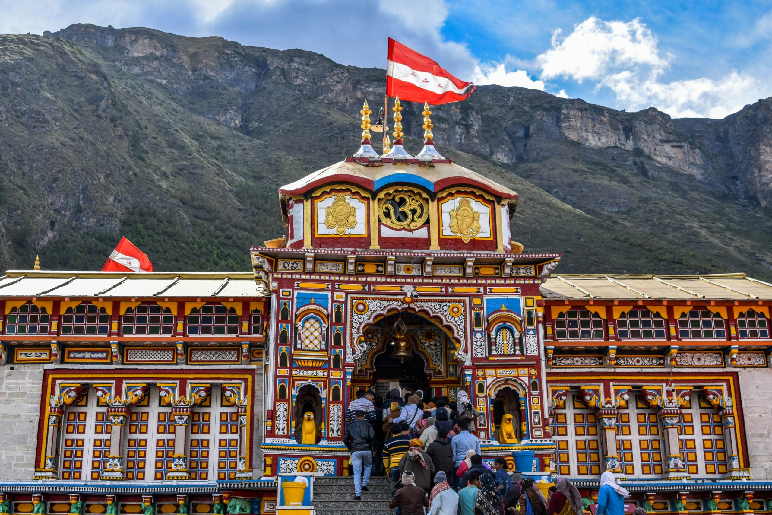 Badrinath: Where Faith and Nature Create Magic 